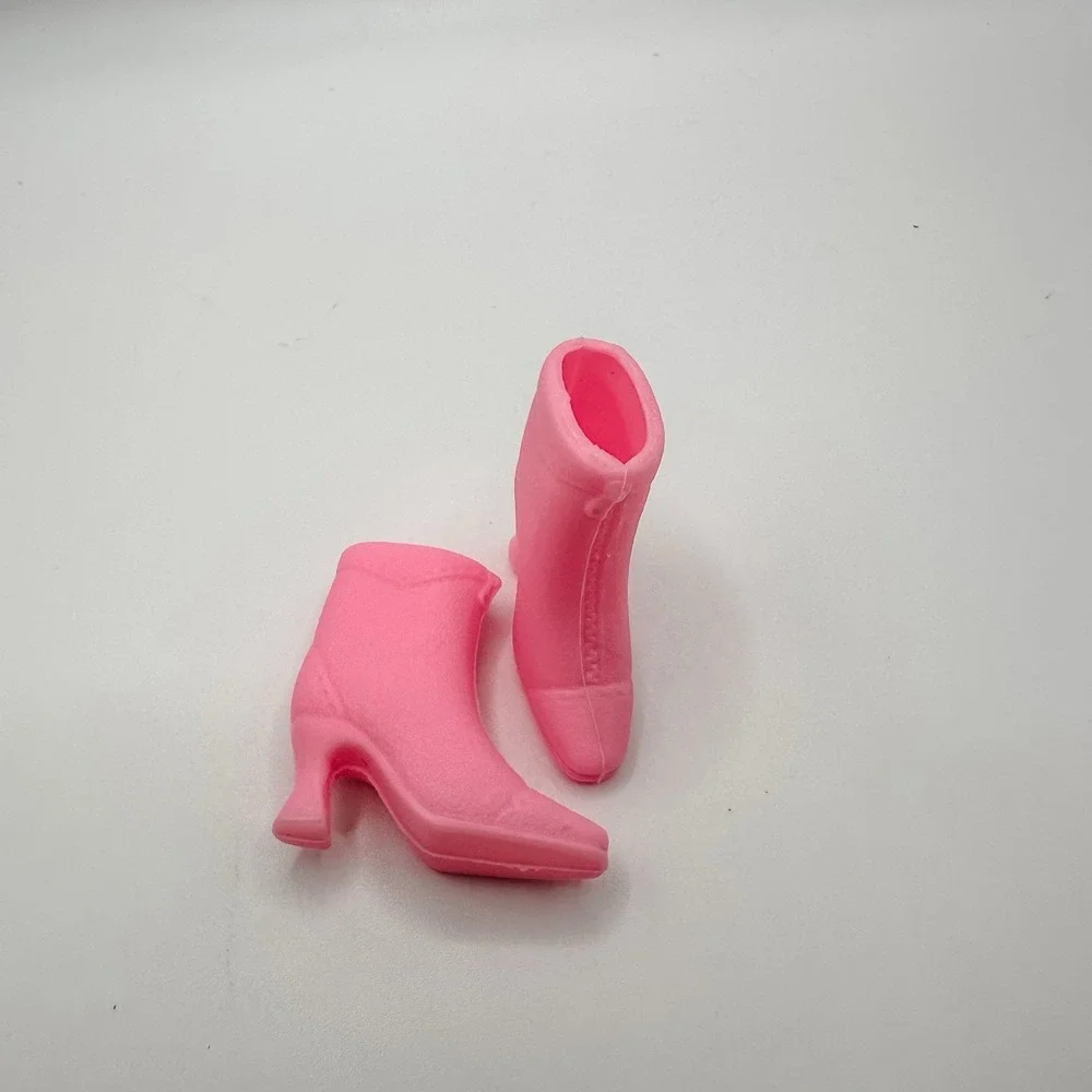 VTG 1990's Mattel Barbie Light Pink Short Ankle Plastic‎ Boots Heels Shoes